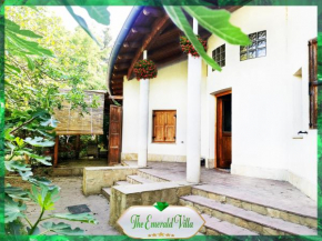 The Emerald Villa